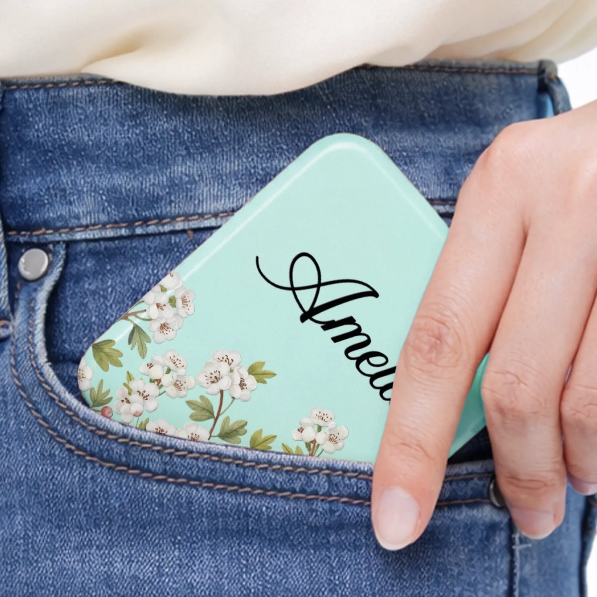 Personalized Birth Flower Compact Mirror – Blooming with Beauty
