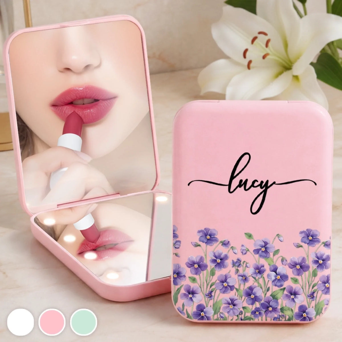 Personalized Birth Flower Compact Mirror – Blooming with Beauty